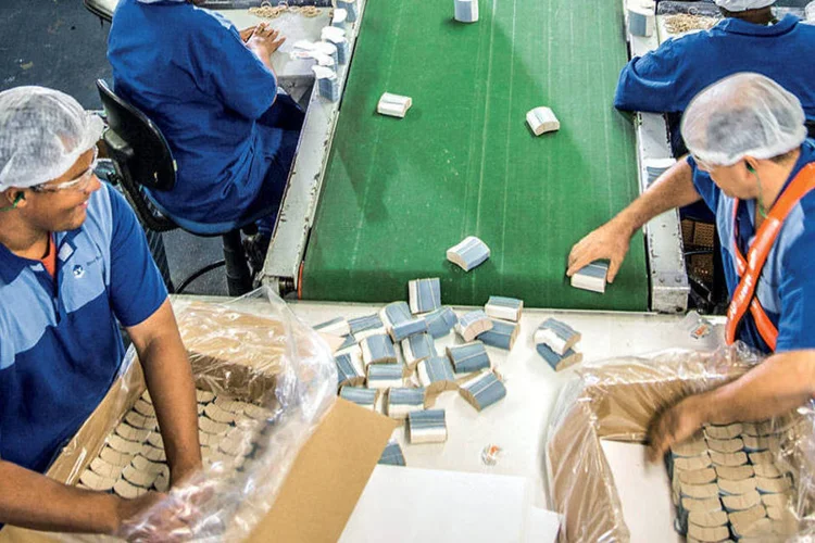 Parando: com estoque elevado, a fabricante de embalagens Dixie Toga planeja dar férias coletivas  (Leandro Fonseca / EXAME)