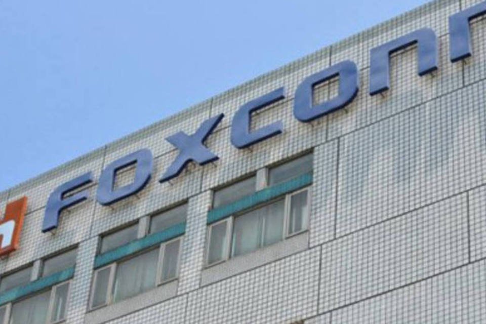 Foxconn terá 1 milhão de robôs em fábricas