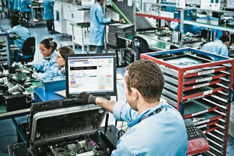 
	F&aacute;brica da Foxconn em Jundia&iacute;: a Foxconn fabrica produtos da Apple em seu parque industrial em Jundia&iacute;
 (Fabiano Accorsi/EXAME.com)