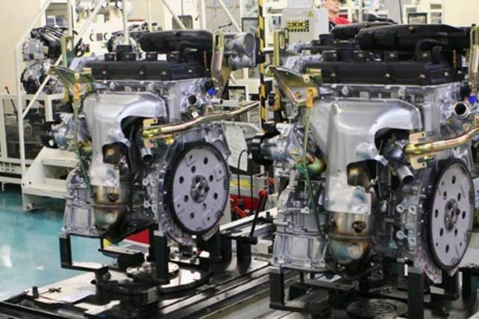 Nissan suspende operações das suas fábricas no Japão