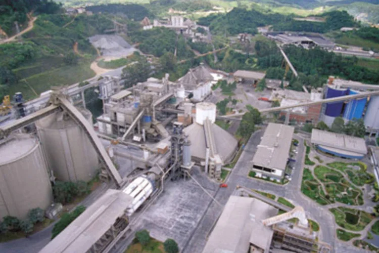 Fábrica da Votorantim: estoques da indústria vêm apresentando crescimento desde o fim do 2º tri (Divulgação/Votorantim)
