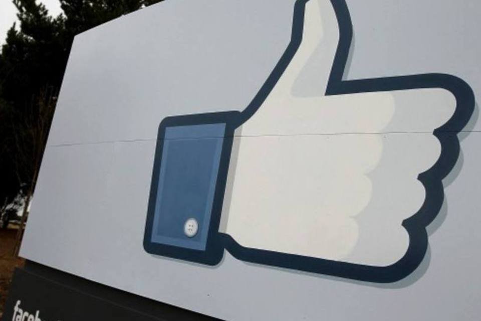 Perfis invadidos no Facebook vendem o curtir