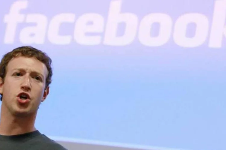 Alguns observadores da indústria consideram os esforços de imagem de Zuckerberg como uma reminiscência de Bill Gates (Kimberly White/Getty Images)