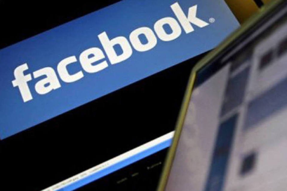 Ações do Facebook serão negociadas na Nasdaq, diz jornal