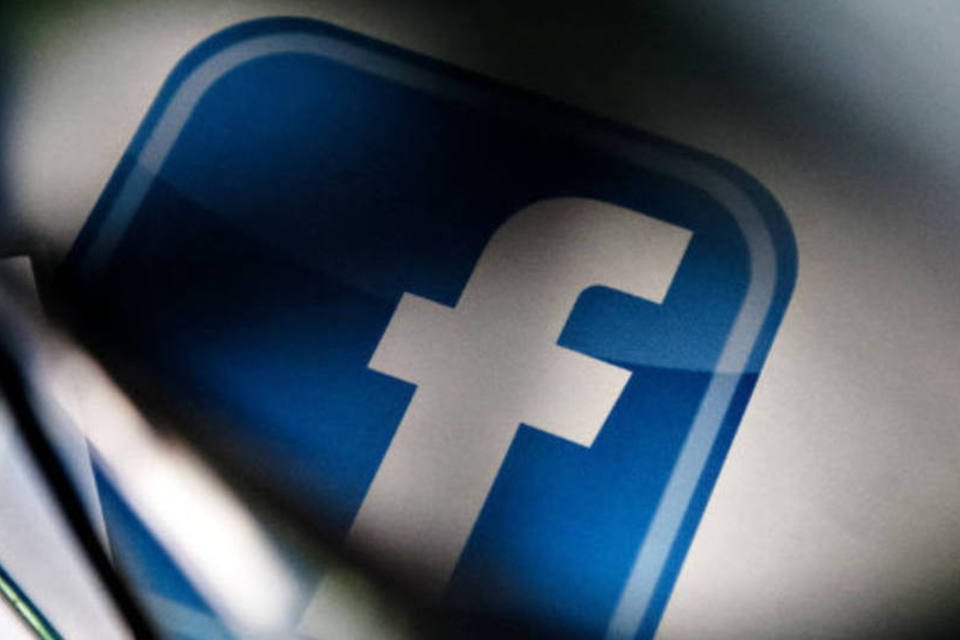 Estudo prevê que Facebook está à beira do precipício