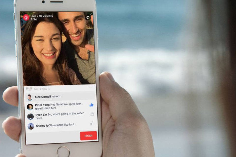 Facebook agora permite que qualquer um faça vídeos ao vivo