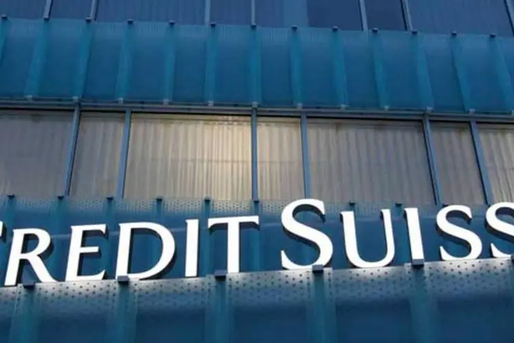 
	Credit Suisse: banco disse que espera alcan&ccedil;ar cerca de 75 milh&otilde;es de d&oacute;lares em economia com a medida
 (Reuters)