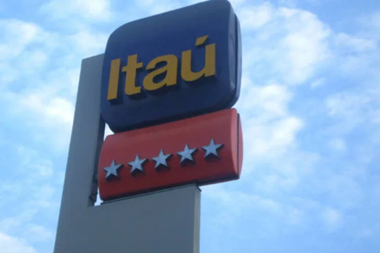 
	Ita&uacute; pressiona a bolsa brasileira
 (Pedro Zambarda/EXAME.com)