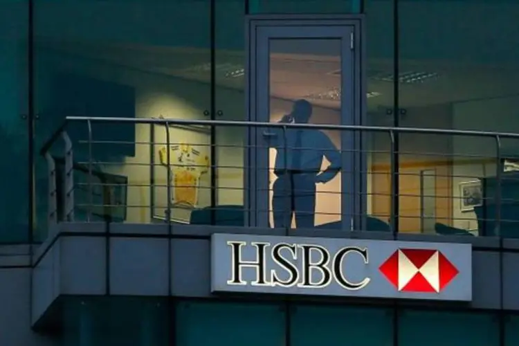
	O HSBC, que anunciou o neg&oacute;cio nesta quarta-feira dentro da estrat&eacute;gia de vender ativos n&atilde;o essenciais, afirmou que a opera&ccedil;&atilde;o foi parcialmente financiada
 (Stefan Wermuth/Reuters)