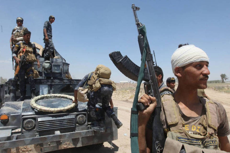 Forças iraquianas tomam controle de cidade próxima a Faluja