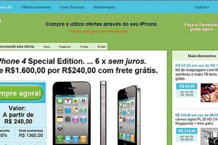 O falso Groupon oferece iPhone 4 por 240 reais para atrair pessoas ao site e convencê-las a passar os dados do cartão de crédito  (Reprodução)