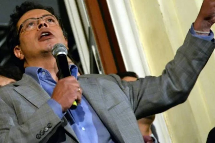 O ex-guerrilheiro e ex-prefeito de Bogotá Gustavo Petro, em Bogotá, Colômbia (GUILLERMO LEGARIA/AFP)