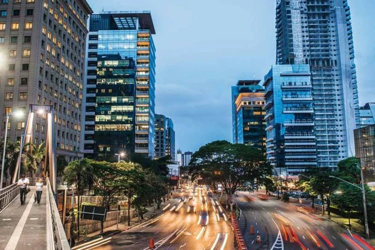 Região da Faria Lima, reduto de boa parte das empresas de tecnologia da capital paulista: Brasil abriga cerca de 18 mil startups, ou 77% do total, na região. Além disso, em 2021, o Brasil recebeu cerca de 70% do montante total investido na América Latina (Germano Lüders/EXAME/Exame)