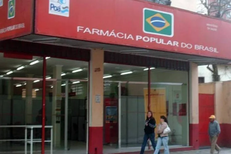 Fachada de uma Farmácia Popular em Poá (João Paulo Chagas/Wikimedia Commons)