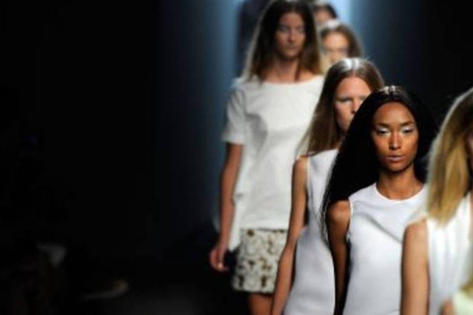 Tecnologia e moda midiática marcam início da Fashion Week NY