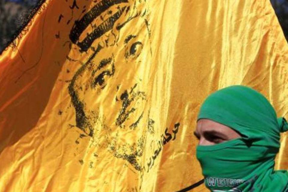 Dirigente do Fatah é isolado por defender violência