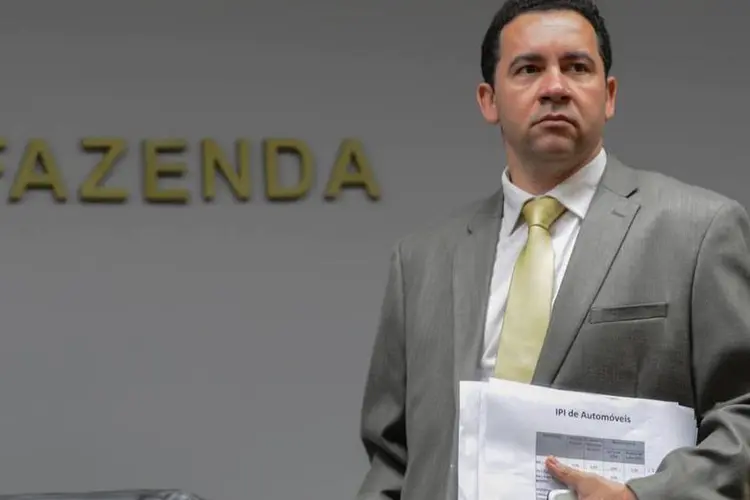 
	Dyogo Oliveira: ministro interino do Planejamento afirmou que governo tenta fechar contas sem aumentar impostos
 (Antonio Cruz/Agência Brasil)