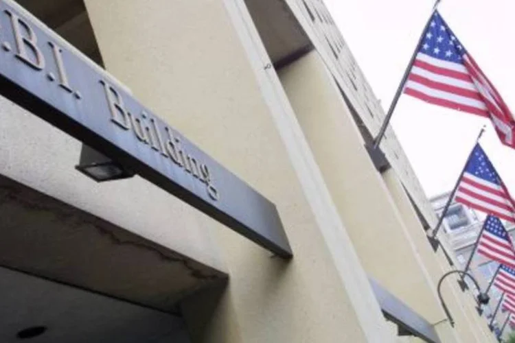 A ação do FBI se segue a uma reportagem que descreve uma grande investigação sobre insider trading 
