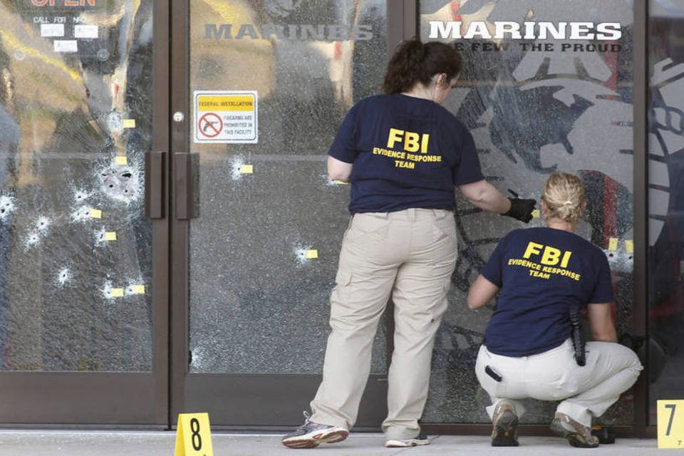 Atirador pode ter sido inspirado por terroristas, diz FBI