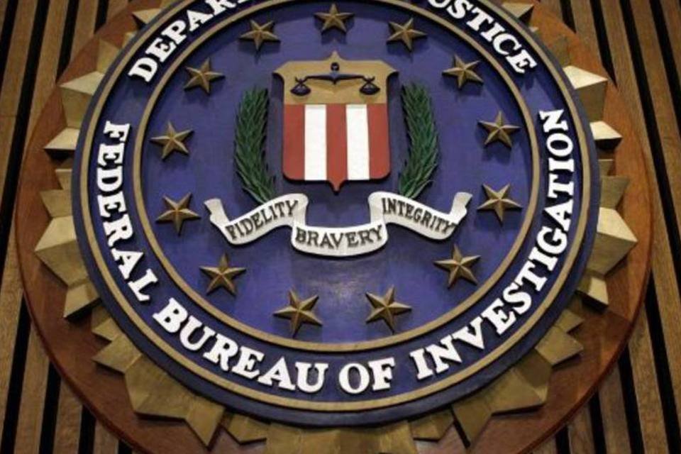 Anonymous revela dados de chefe do FBI em protesto