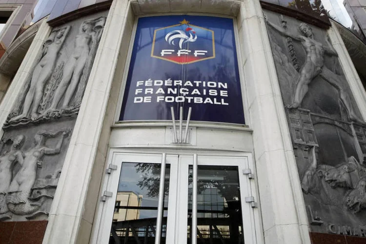 
	Federa&ccedil;&atilde;o Francesa de Futebol (FFF): Blatter declarou estar muito surpreso com as buscas na FFF
 (Eric Gaillard / Reuters)