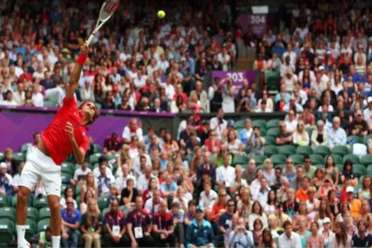 Federer: o tenista derrotou o colombiano Alejandro Falla por 6-3, 5-7 e 6-3 na grama de Wimbledon (Getty Images)