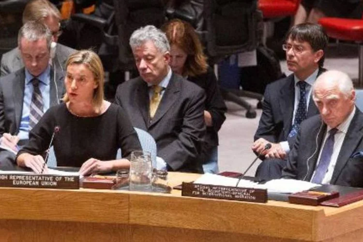 A chefe da diplomacia europeia discursa no Conselho de Segurança da ONU: "Nossa prioridade é salvar vidas e evitar uma perda maior de vidas no mar" (Loey Felipe/AFP)