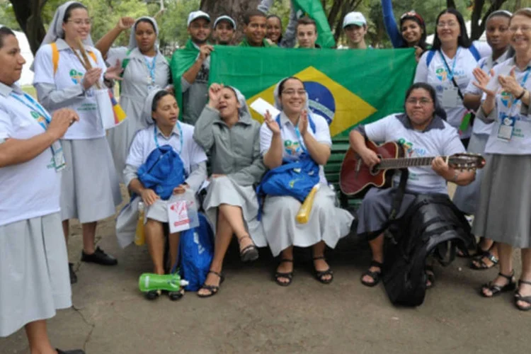 Feira Vocacional na Quinta da Boa Vista, zona norte do Rio: a Feira Vocacional na Quinta da Boa Vista vai até a próxima sexta-feira, 26, quando o papa Francisco estará presente no local para ouvir a confissão de cinco jovens de diversas nacionalidades. (Tomaz Silva/ABr)