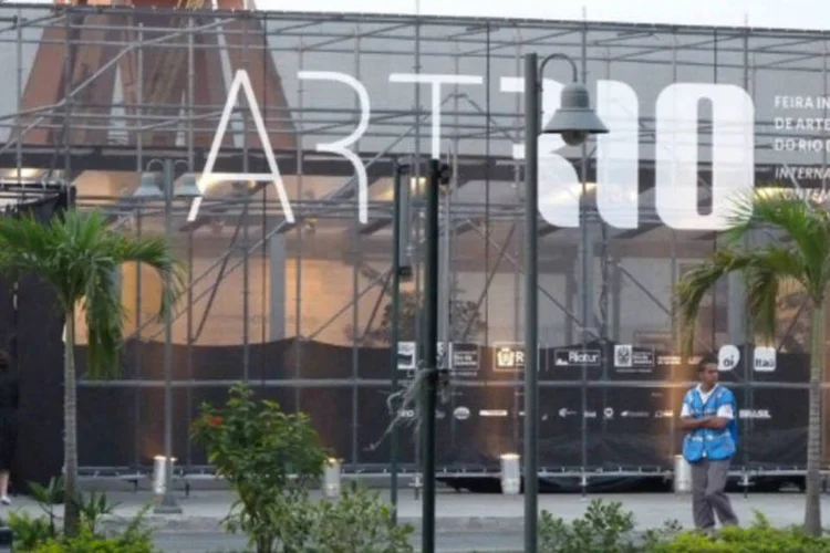 
	Feira ArtRio: , a quinta edi&ccedil;&atilde;o da feira teve vendas acima do que se antevia, gra&ccedil;as ao jogo de cintura no momento da compra
 (Divulgação / ArtRio)