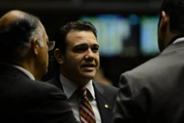 
	O presidente da Comiss&atilde;o de Direitos Humanos e Minorias, Marco Feliciano: a ideia &eacute;&nbsp;impedir o acesso de manifestantes contr&aacute;rios &agrave; perman&ecirc;ncia do deputado Pastor Marco Feliciano (PSC-SP) na presid&ecirc;ncia do colegiado.&nbsp;
 (Fabio Rodrigues Pozzebom/ABr)