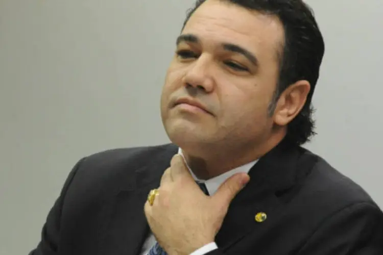 
	No v&iacute;deo, Feliciano afirma ter sido usado como &quot;bode expiat&oacute;rio&quot; pela imprensa para tirar o foco do descontentamento das pessoas
 (Jose Cruz/Agência Brasil)