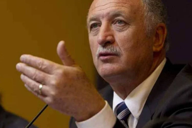 
	Felip&atilde;o: &quot;Eu acho que os protestos podem acontecer. Se forem protestos normais, sem quebra-quebra, eu penso que &eacute; a democracia, &eacute; uma situa&ccedil;&atilde;o social e todos t&ecirc;m o direito de protestar contra A ou B ou alguma coisa&quot;
 (Rafael Ribeiro/CBF)