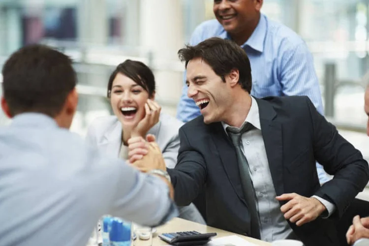 Quando vestir o crachá é sinônimo de satisfação (Thinkstock)