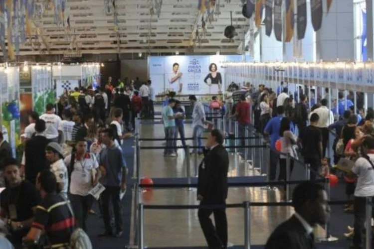 No total, 13 cidades receberão o evento, que termina no dia 10 de junho. Serão oferecidos 430 mil imóveis novos, usados e na planta (Antônio Cruz/ABr)