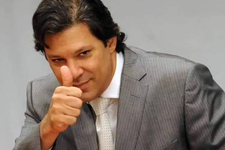 Haddad tem a seu favor o apoio do ex-presidente Luiz Inácio Lula da Silva (Wilson Dias/Agência Brasil)