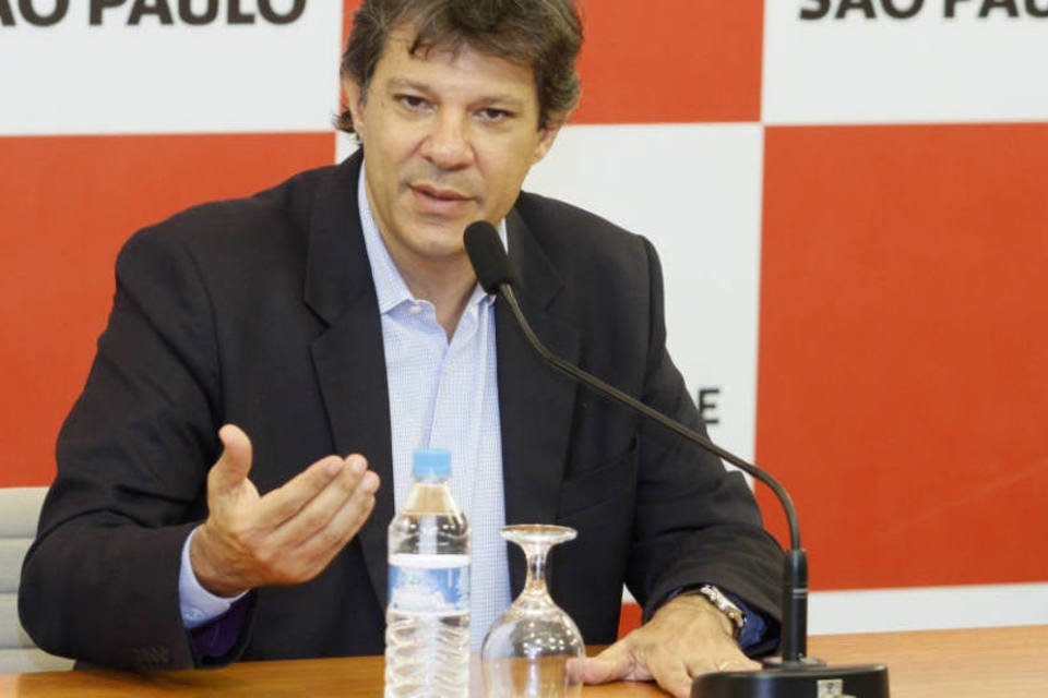 Falta de recursos pode comprometer obras, diz Haddad