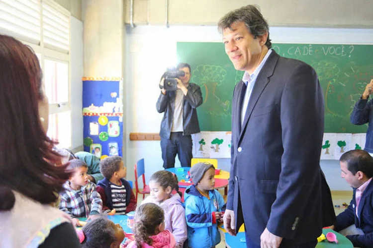 
	Prefeito Fernando Haddad (PT): a Justi&ccedil;a exigiu da Prefeitura a cria&ccedil;&atilde;o de 150 mil vagas em educa&ccedil;&atilde;o infantil, sendo 105 mil apenas em creche
 (Fábio Arantes/Secom)