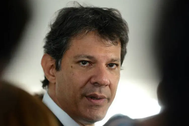 O prefeito de São Paulo, Fernando Haddad: segundo Haddad, a prefeitura desembolsou cerca de R$ 400 milhões em 2014 para tirar do papel obras do PAC e ainda não recebeu o dinheiro do governo (Wilson Dias/ABr)
