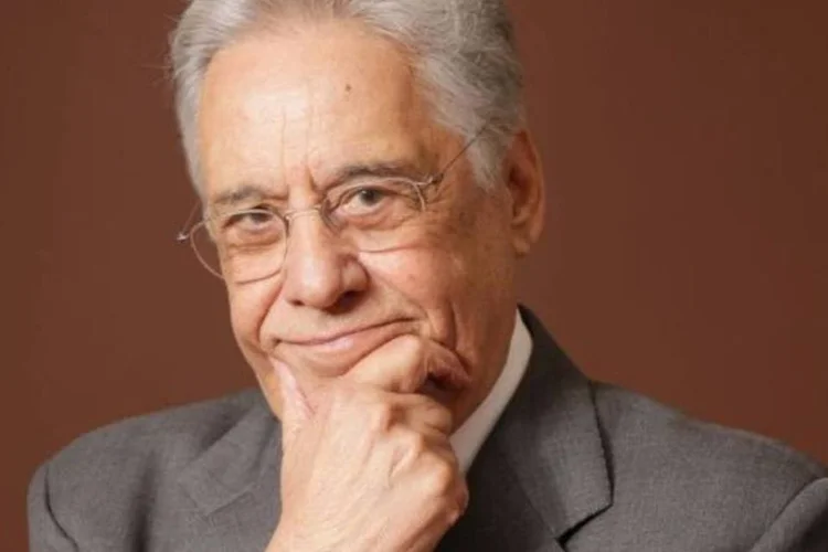 FHC: "Espero que a presidente Dilma consiga avançar mais. Mas, para isso, ela terá de alterar as bases de sustentação do governo" (Lailson Santos/Veja)