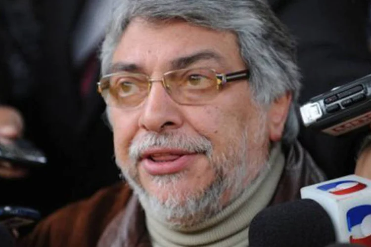 Lugo: a Constituição paraguaia e a legislação penal preveem sanções para pessoas que invocam falsamente a representação do governo
 (Norberto Duarte/AFP)