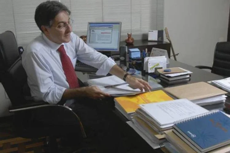 Fernando Pimentel confirmou que a discussão sobre a criação do BNDES-Exin será retomada (Nelio Rodrigues/Agência Primeiro Plano/Veja)