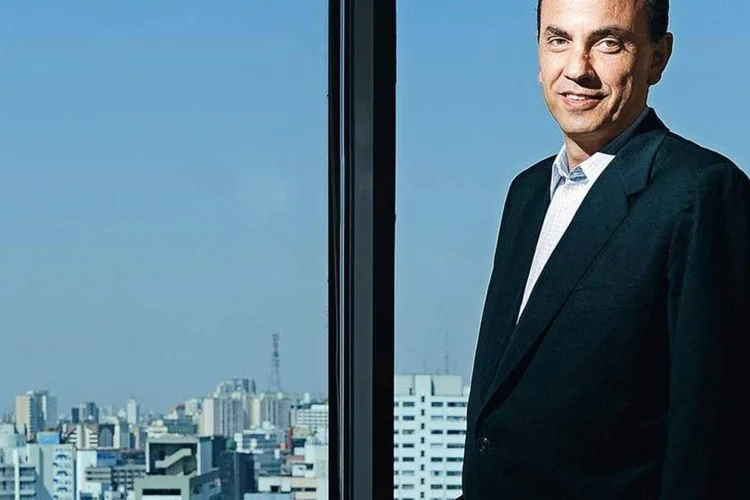 
	Fernando Sim&otilde;es, da JSL: conforme a JSL estas empresas t&ecirc;m forte atua&ccedil;&atilde;o na regi&atilde;o Centro-Oeste do Brasil
 (Germano Lüders/EXAME)