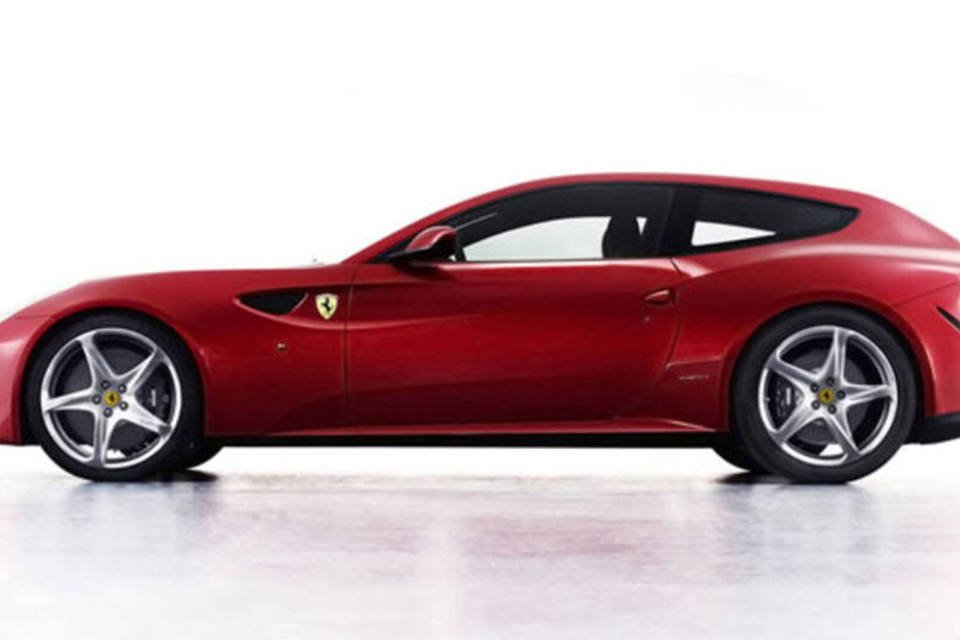 O que acha de ganhar uma Ferrari por comprar um celular? (Divulgação)