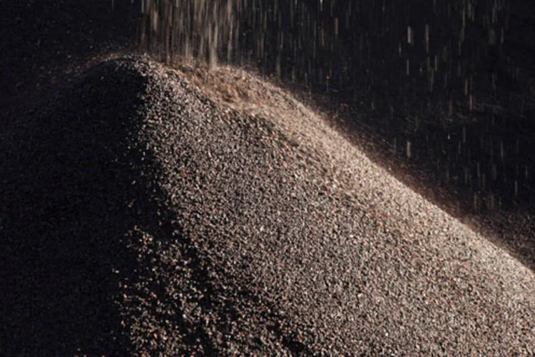 
	Min&eacute;rio de ferro: desembarques de min&eacute;rio de ferro de todas as origens na China subiram 21,8 por cento, para 148 milh&otilde;es de toneladas
 (Rich Press/Bloomberg)