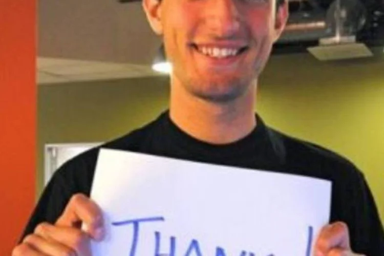 Feross Aboukhadijeh agradece a receptividade, mas diz não ao convite de Chad Hurley para trabalhar no YouTube