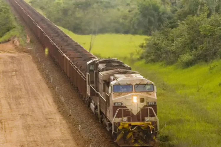 
	Ferrovia: do total da carga transportada no Brasil, apenas 21% passaram por ferrovias
 (Bloomberg)