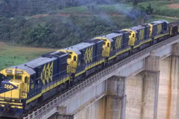 
	Ferrovias:&nbsp;desde 1997, quando teve in&iacute;cio o programa de concess&otilde;es da malha ferrovi&aacute;ria, houve um aumento de 90% do volume de carga transportada.
 (Eugenio Savio/Veja)