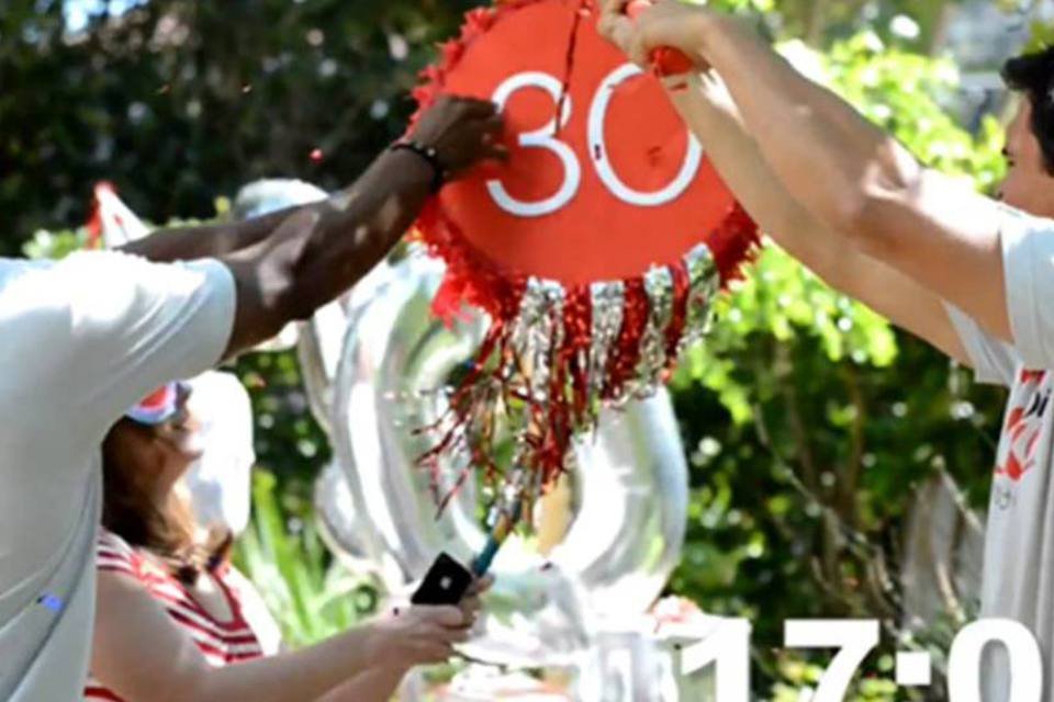 Diet Coke dá festas de 30 segundos para fãs