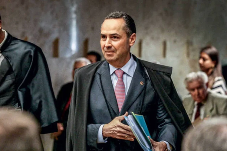 Barroso: para ministro, atual política brasileira no enfrentamento das drogas tem sido "contraproducente" (Pedro Ladeira / Folhapress/Folha de S.Paulo)