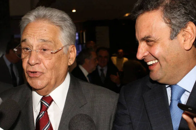 
	Fernando Henrique Cardoso e A&eacute;cio Neves: como n&atilde;o h&aacute; consenso, FHC foi chamado para ser o &aacute;rbitro da discuss&atilde;o interna
 (Divulgação/Flickr/Aécio Neves)